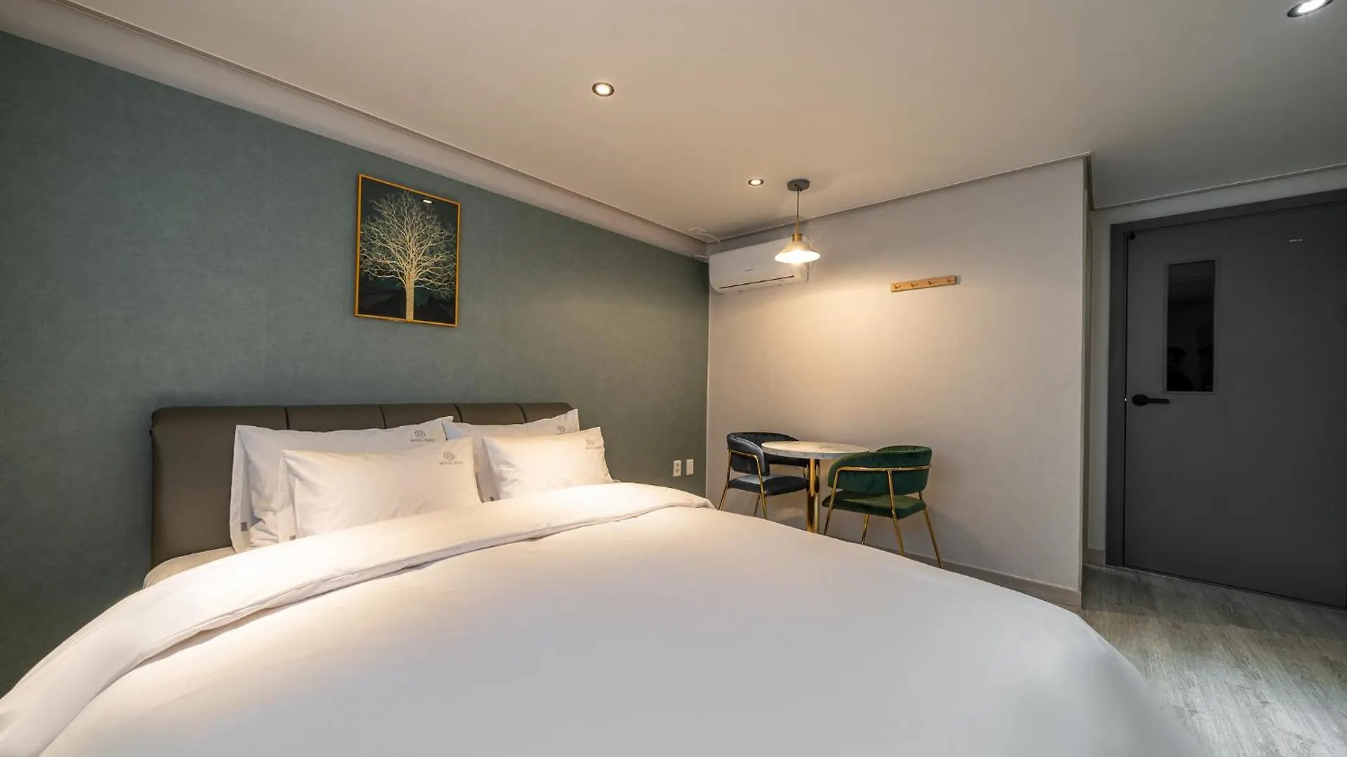 Hotel Band Busan