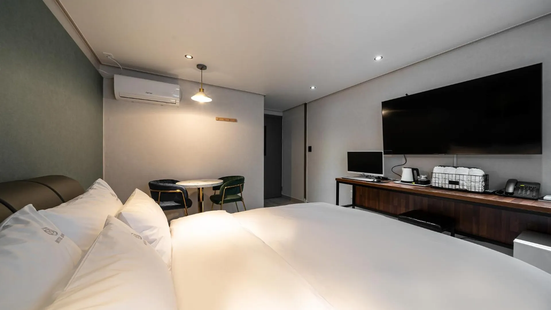 Hotel Band Busan